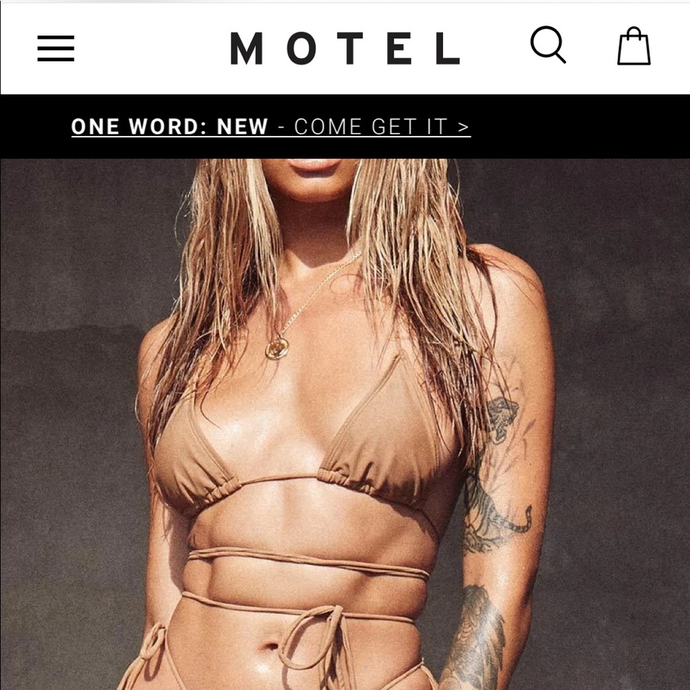 Motel rocks swim top